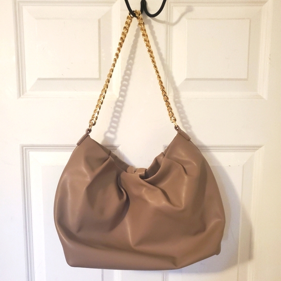 Moda Luxe Chain Hobo Bag - Picture 4 of 12